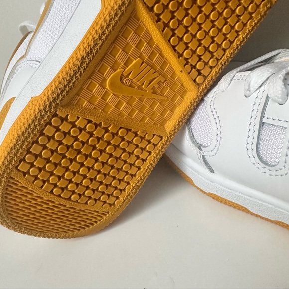 Nike Mac Attack Yellow & White Men’s Athletic Shoes Size:9.5 - Picture 11 of 11